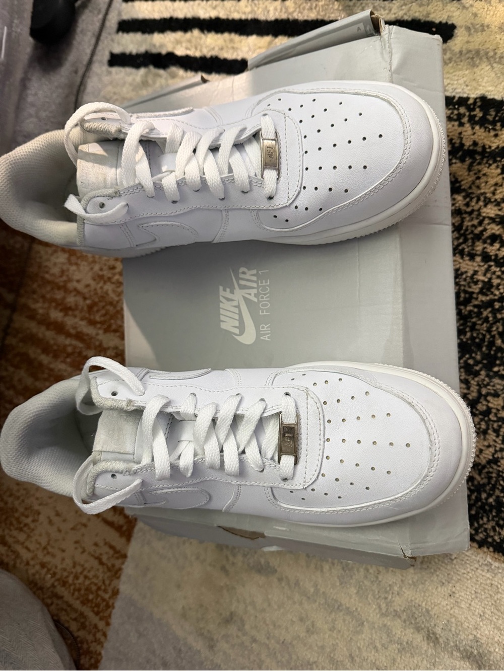 Nike Air Force 1 Low '07 White - Size 9.5